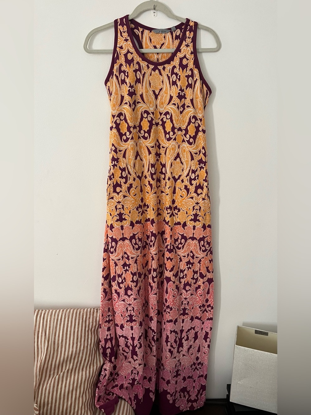 Athleta Maxi Dress, Built-In Bra Size Large.. Pockets!